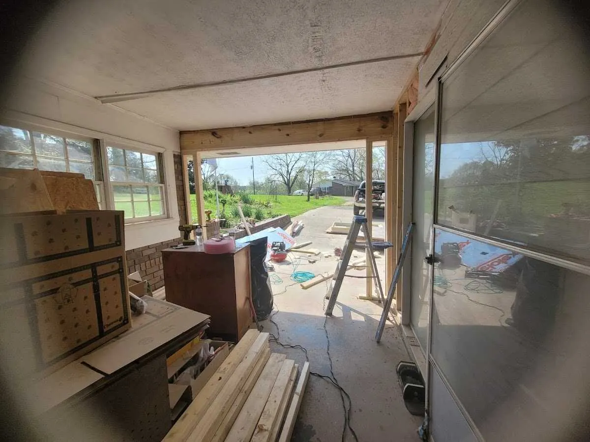 Air movers and dehumidifier for Water Mitigation Services in Charlestown